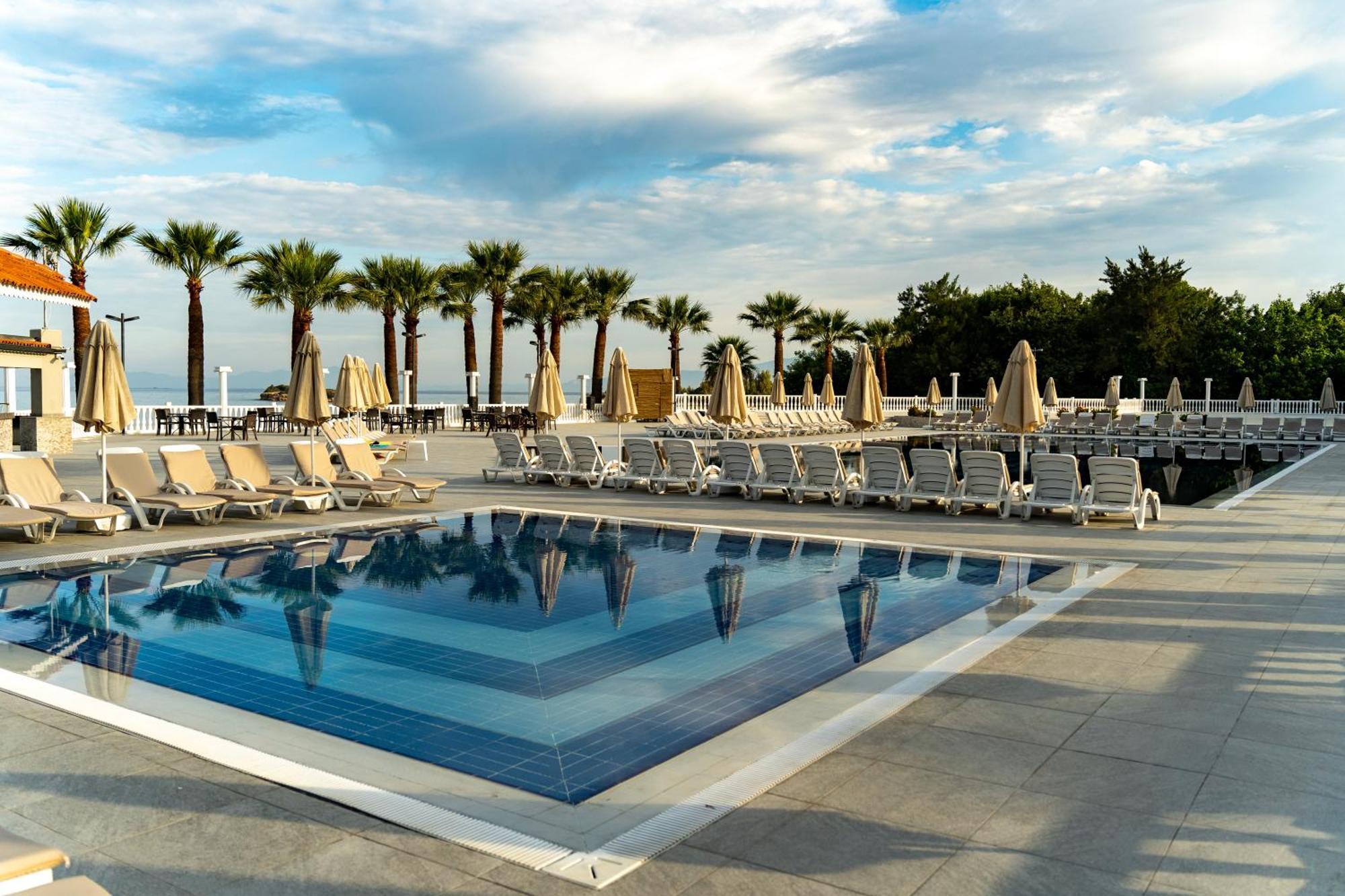 Lucas Didim Resort Yenihisar Esterno foto